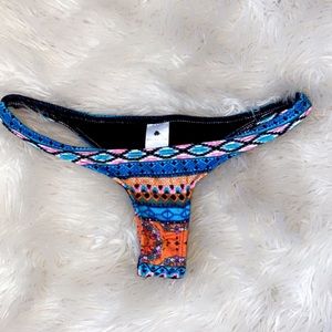 ama bikini bottoms!!